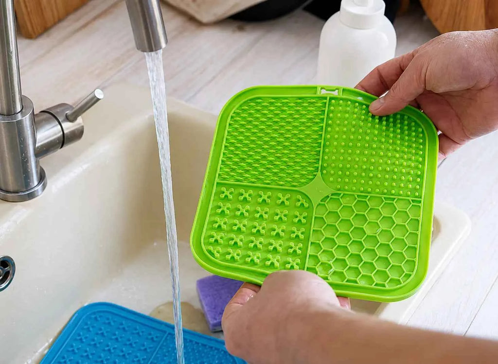 Silicone Lick Mat for Dogs